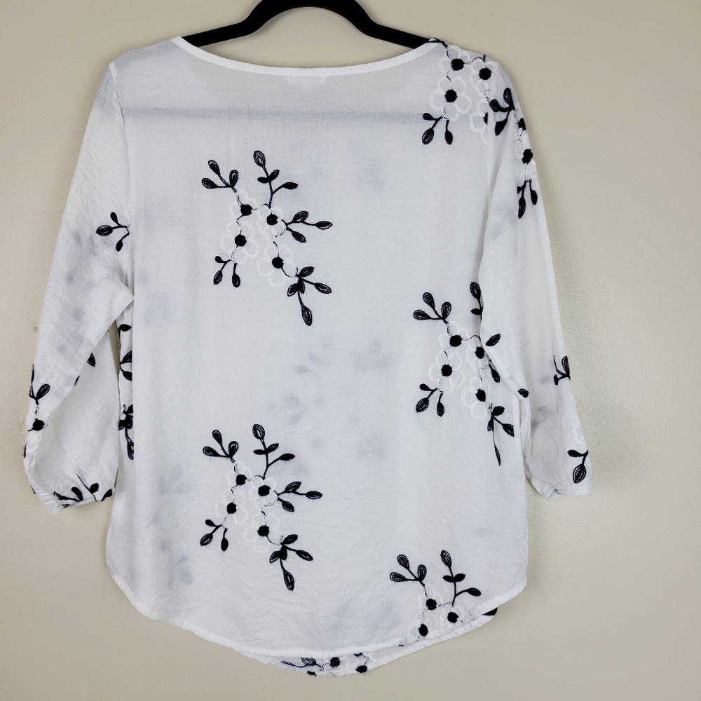 Kindred (Anthropologie) Blouse - Picture 6 of 8